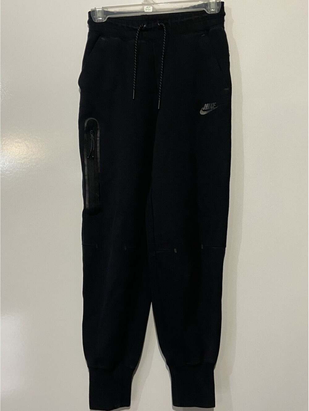 Womens NIKE Black Sportswear Tech Fleece Pants Sz XS CW4292